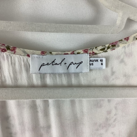 Petal & Pup Long Sleeve Floral V-Neck Maxi Dress - Picture 3 of 6